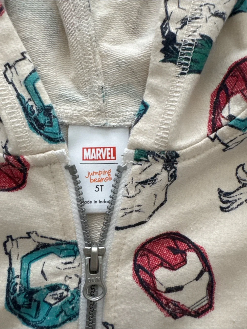 Marvel cream zip